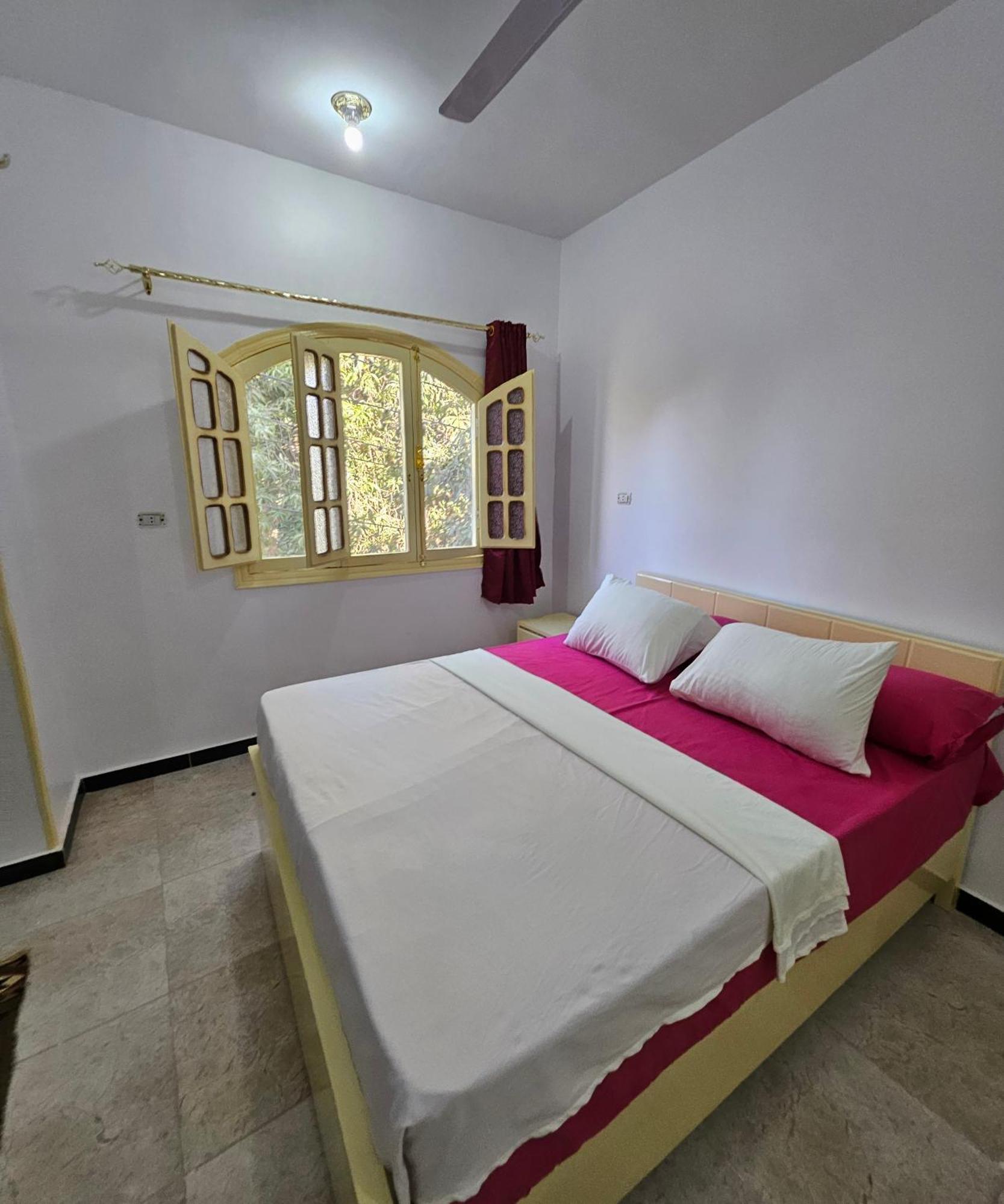 Abu Guest House Assuan Esterno foto